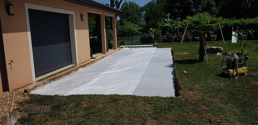 Préparation de sol pour installer une terrasse