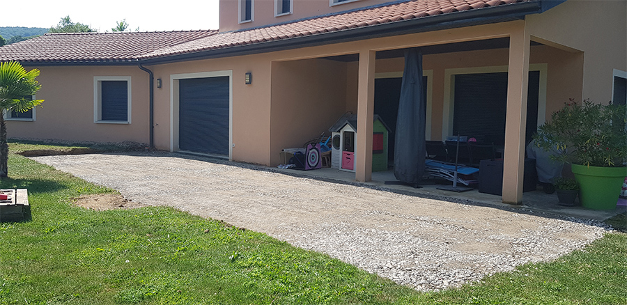 Préparation de sol pour installer une terrasse